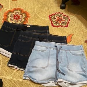 3 pair stretchy shorts